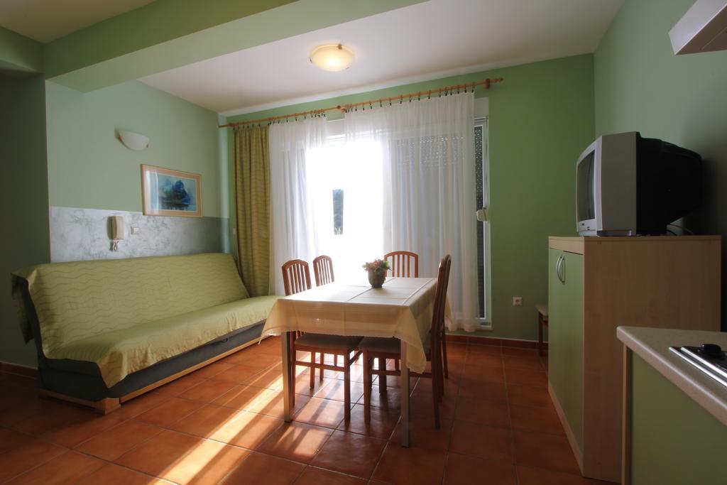 Apartments Villa Ceres Klek Habitación foto